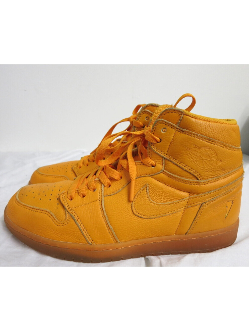 Jordan 1 Retro High Gatorade Orange Peel Size 10 AJ5997-880